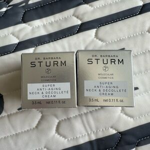Dr. Barbara Sturm Silver Anti-Aging Neck & Décolleté Cream